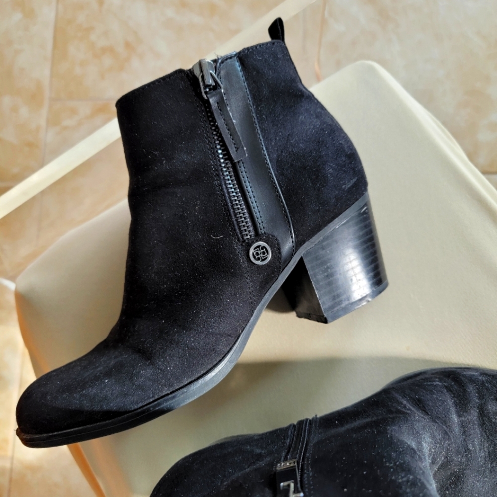 Liz Claiborne black suede boots. Excellent shape wore once.